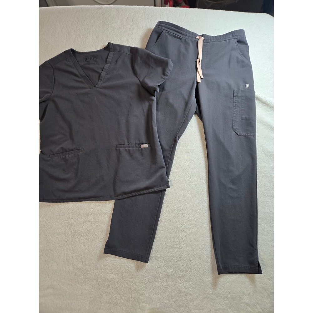 FIGS Technical Collection Scrub Set Charcoal Gray V-Neck Top Pants Medium